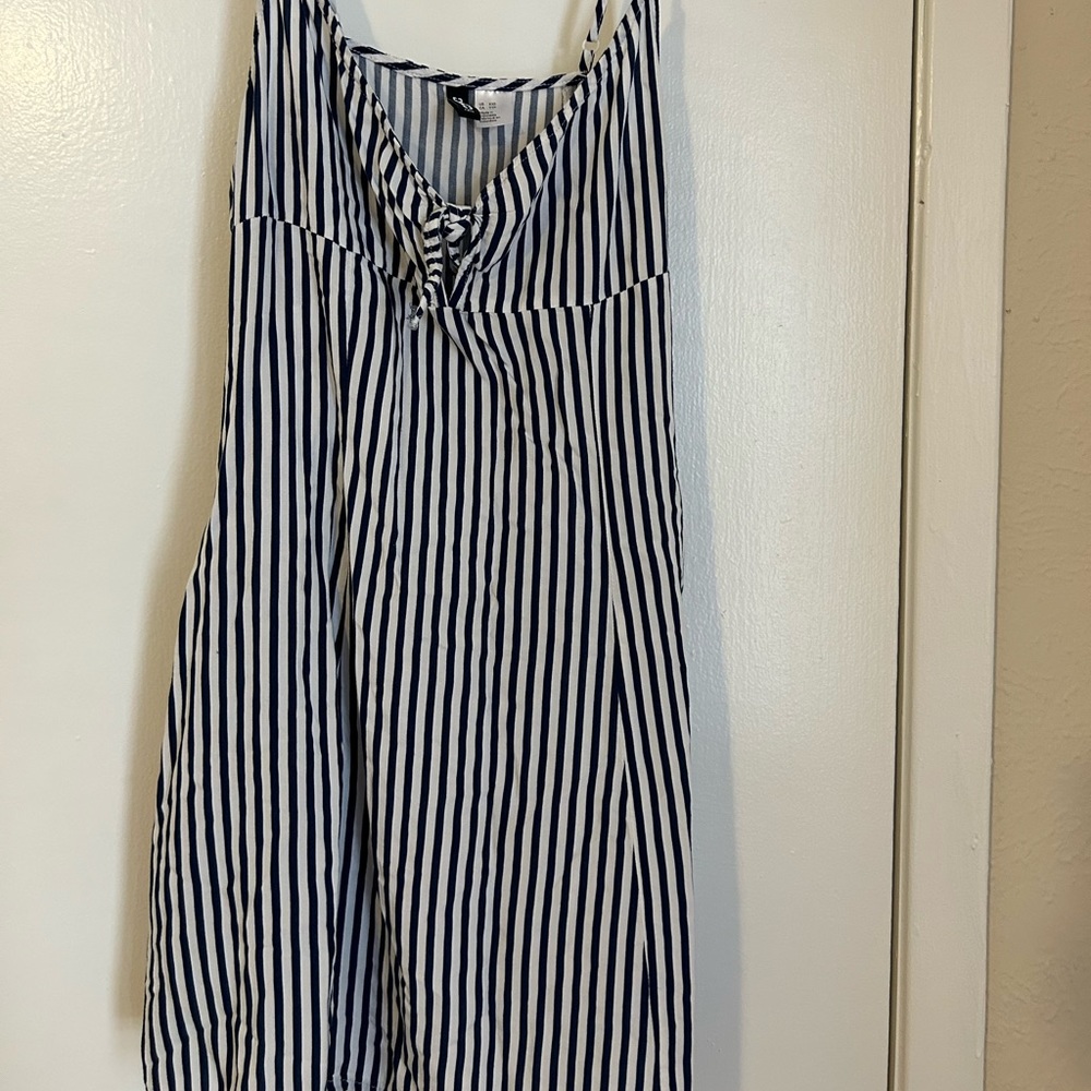 Divided by H&M dress stripes